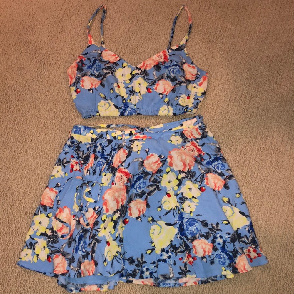 Floral printed set!